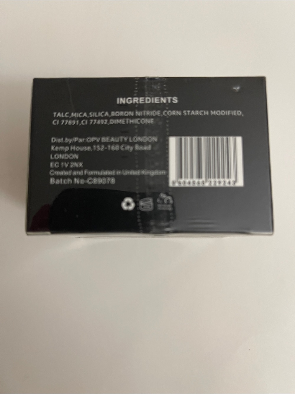 OPV Beauty Translucent Loose Setting Powder - Translucent - Picture 3 of 3